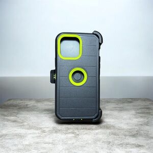 📱 iPhone 14 Pro Max Black & Green Phone Case with Clip